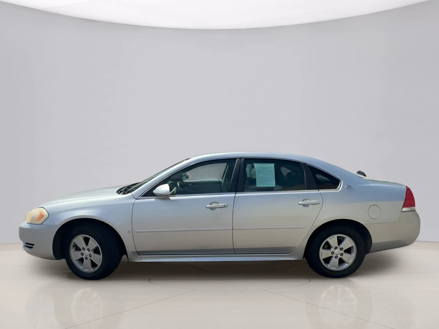 Used 2009 Silver Chevrolet LT image 5