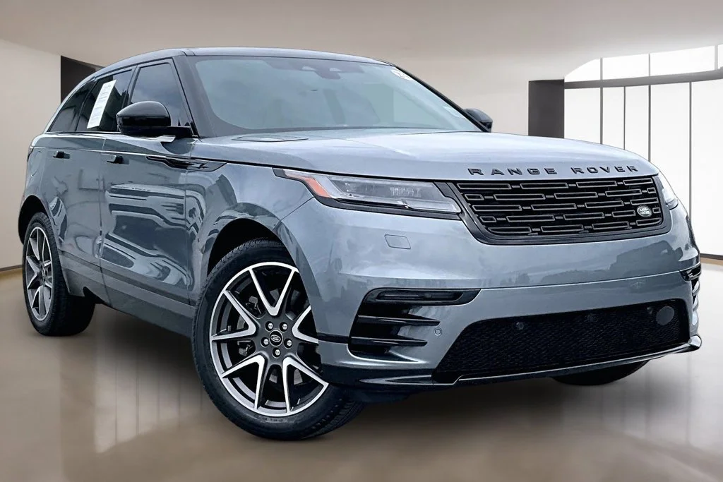 Certified Used 2024 Gray Land Rover Dynamic SE image 3