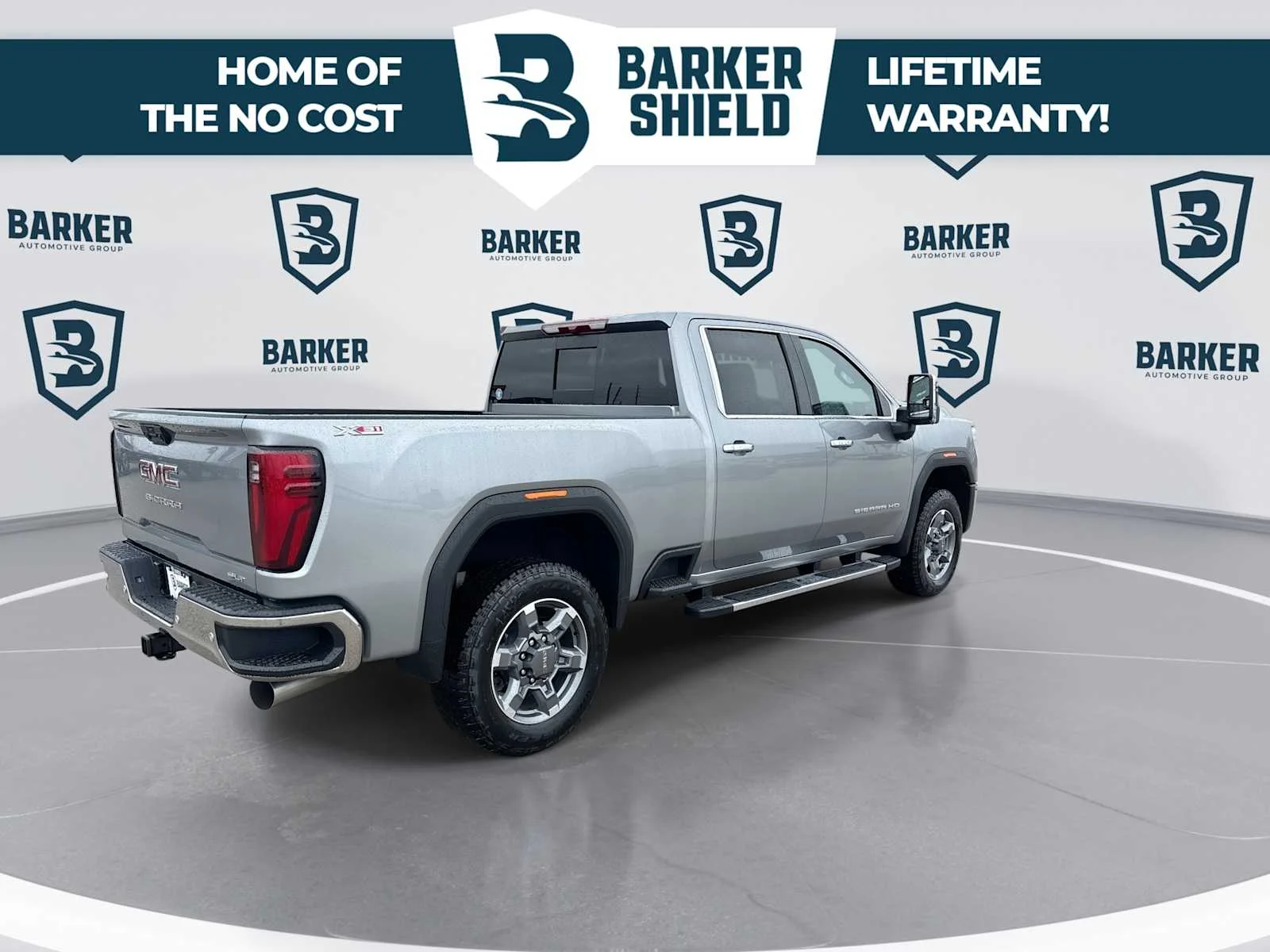 2026 GMC Sierra 2500HD SLT - Photo 9