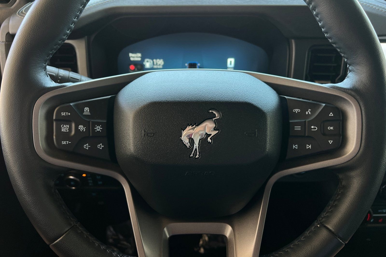 Used 2025 Gray Ford Badlands image 25