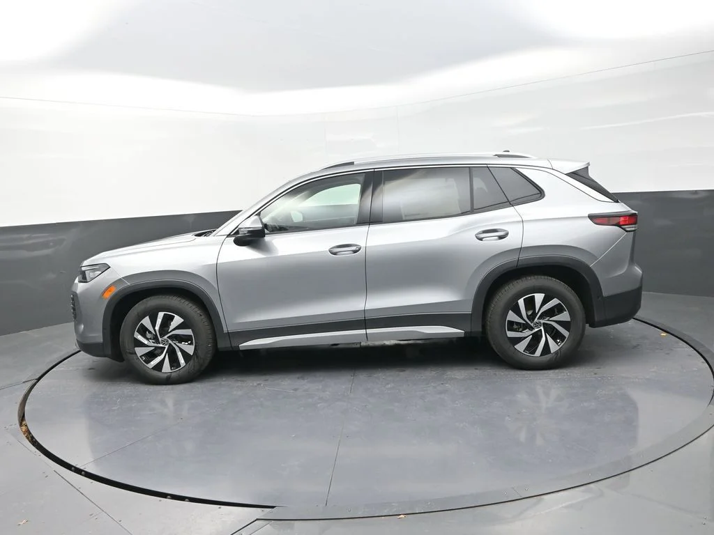 2026 Volkswagen Tiguan S - Photo 6