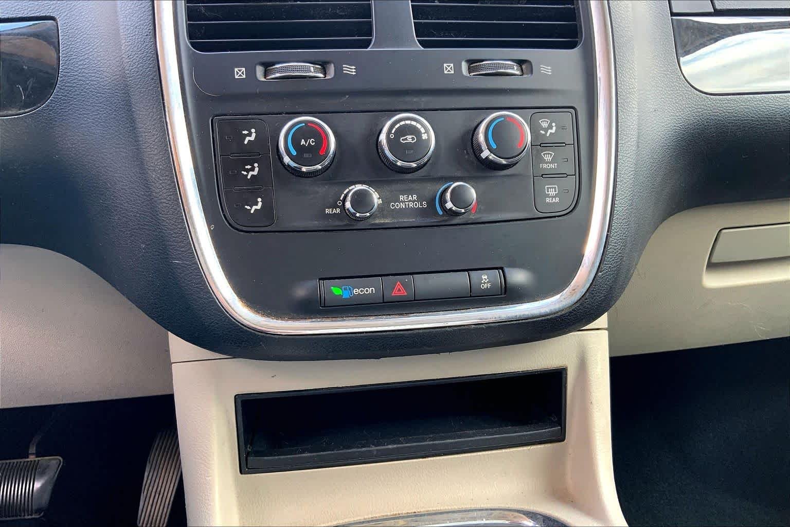 Used 2013 Redline Two-Coat Pearl Dodge SXT image 31