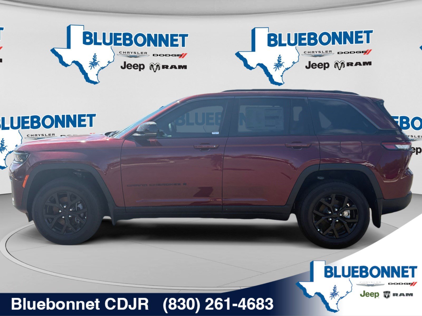 New 2026 Velvet Red Pearl-Coat Exterior Paint Jeep Laredo Altitude image 8