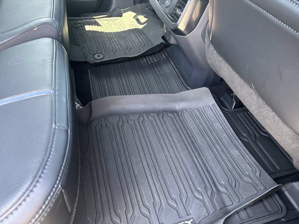 2026 Ford F-350 Super Duty Platinum - Photo 40