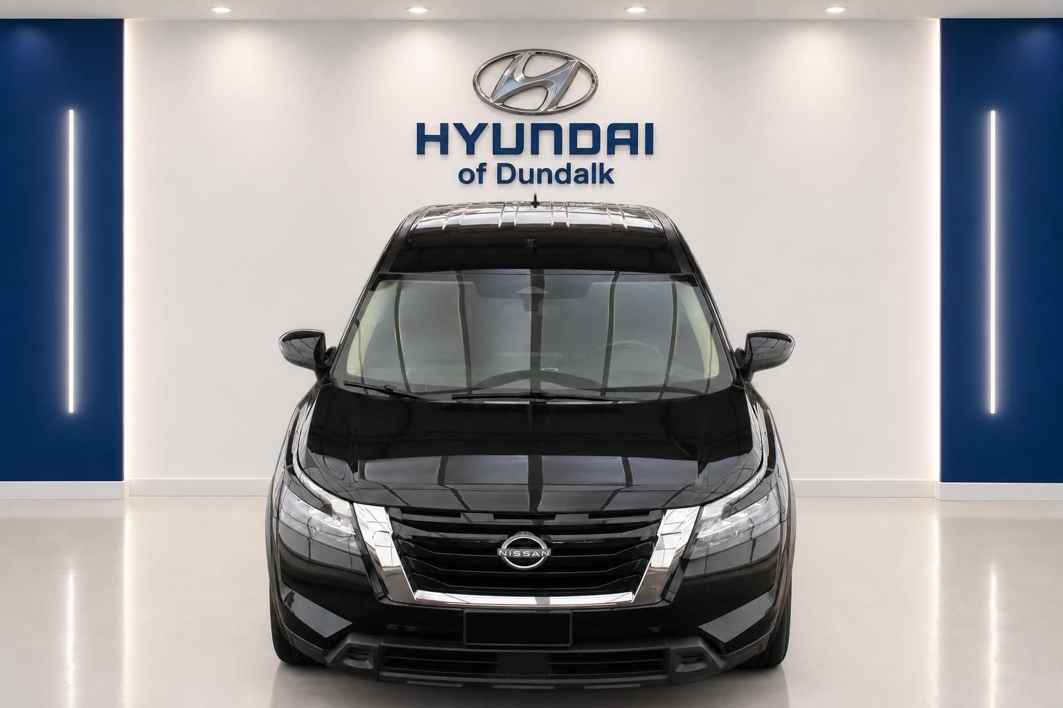 Used 2023 Black Nissan S image 7