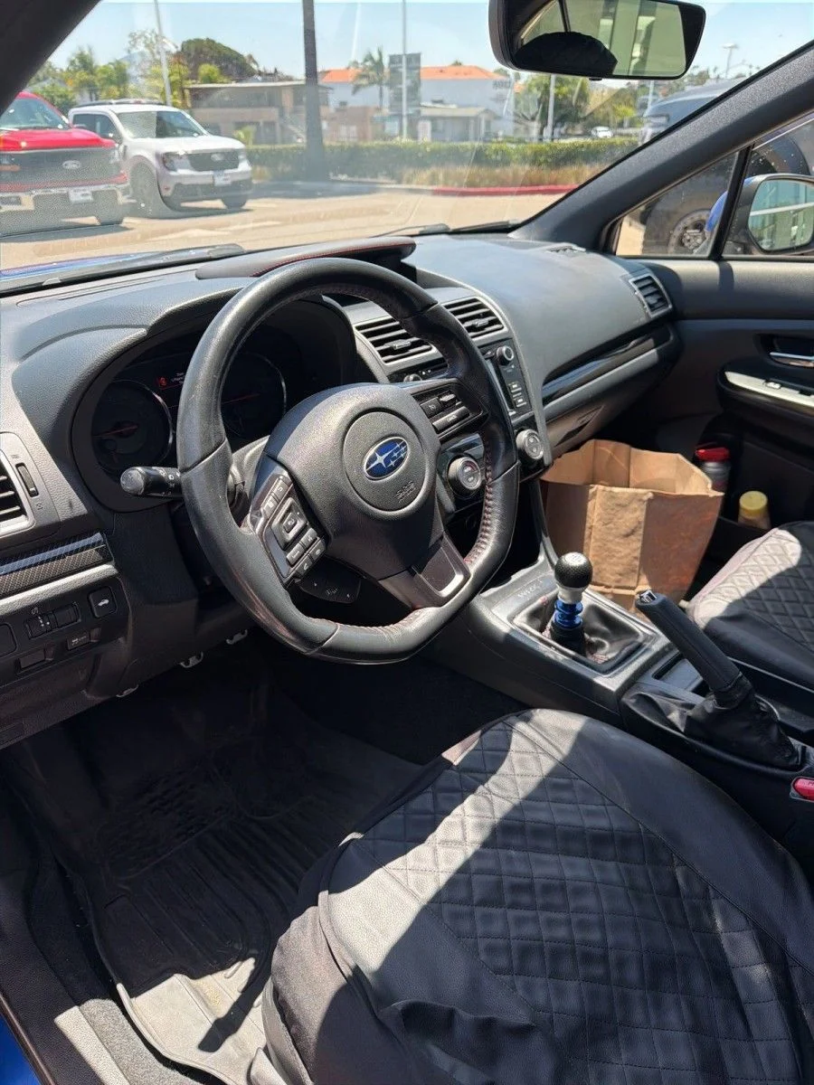 Used 2018 Blue Subaru Base image 7
