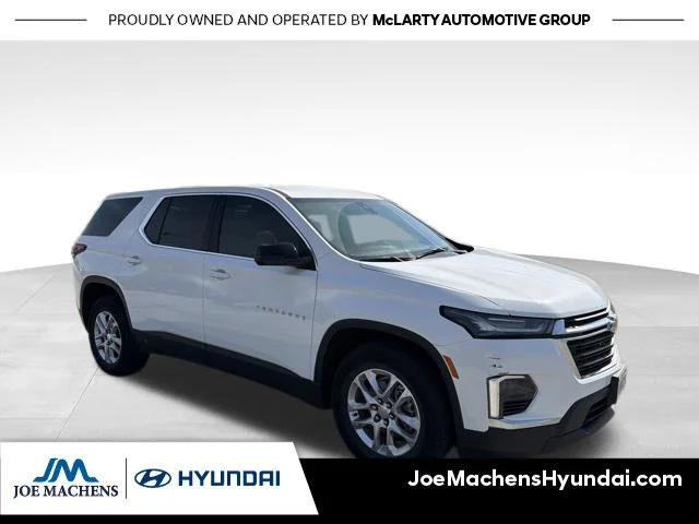 Used 2022 White Chevrolet LS image 4