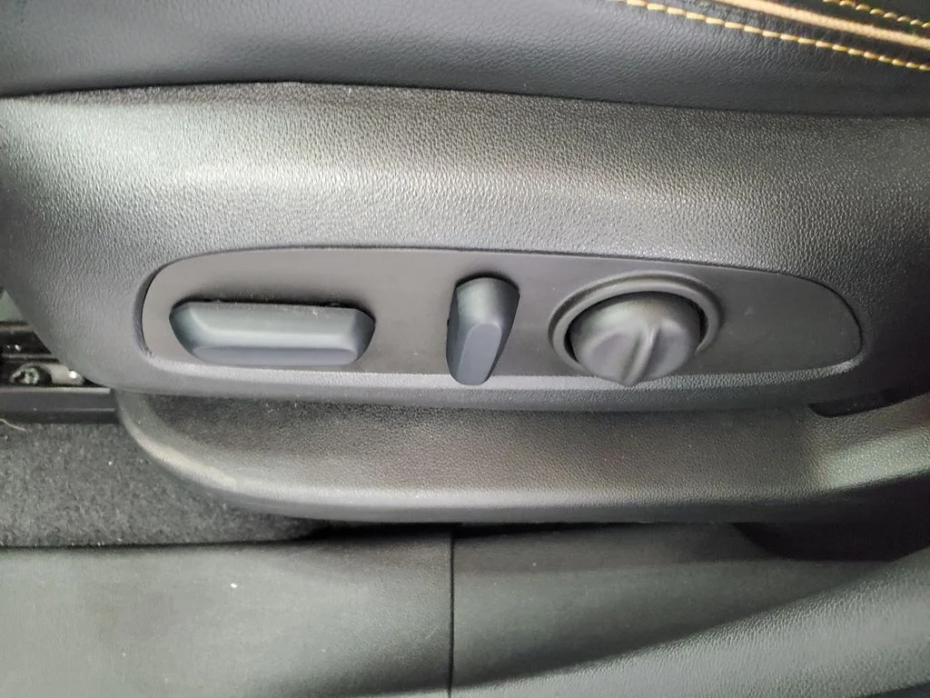 Used 2023 Black GMC AT4 image 8