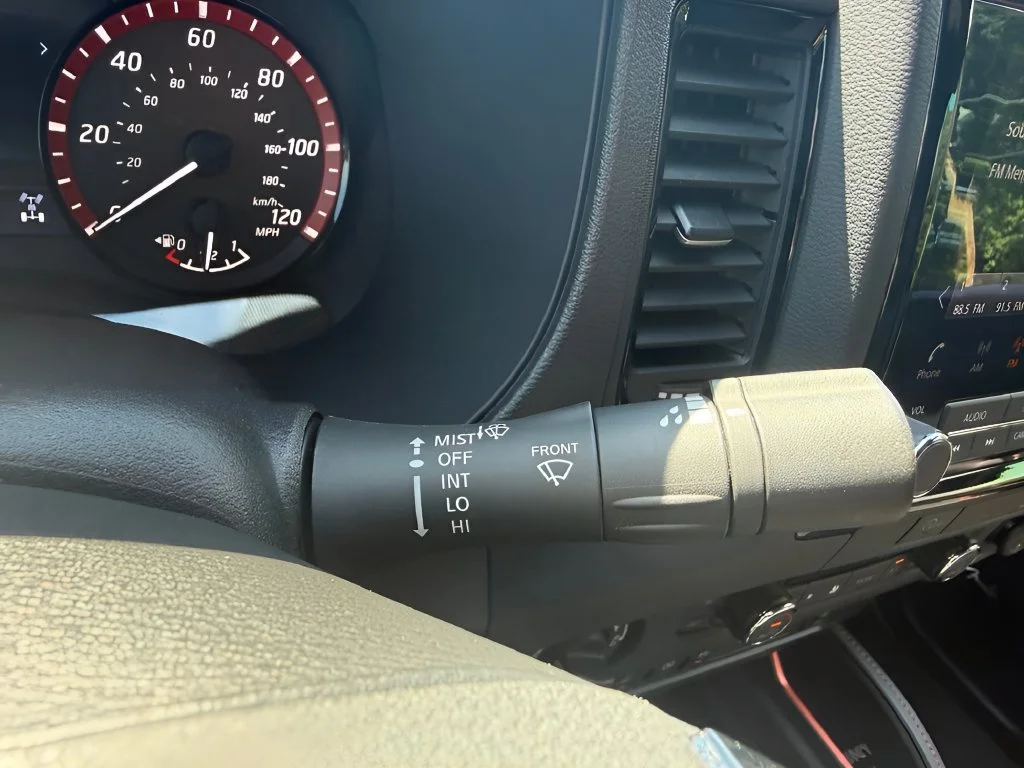 Used 2023  Nissan PRO-4X image 19