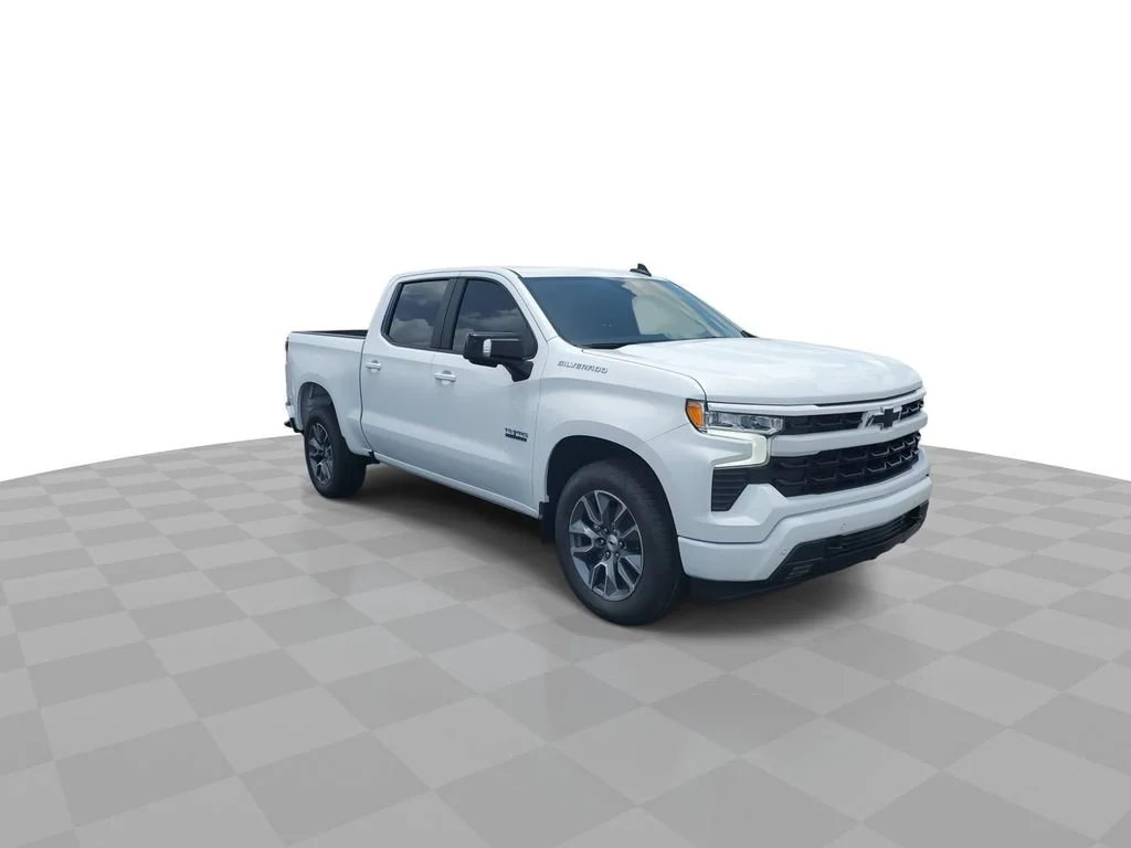 New 2026 Summit White Chevrolet RST image 2