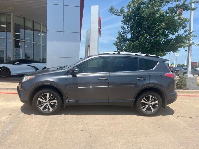 Used 2016 Toyota RAV4 XLE with VIN JTMWFREV4GJ086631 for sale in Midwest City, OK
