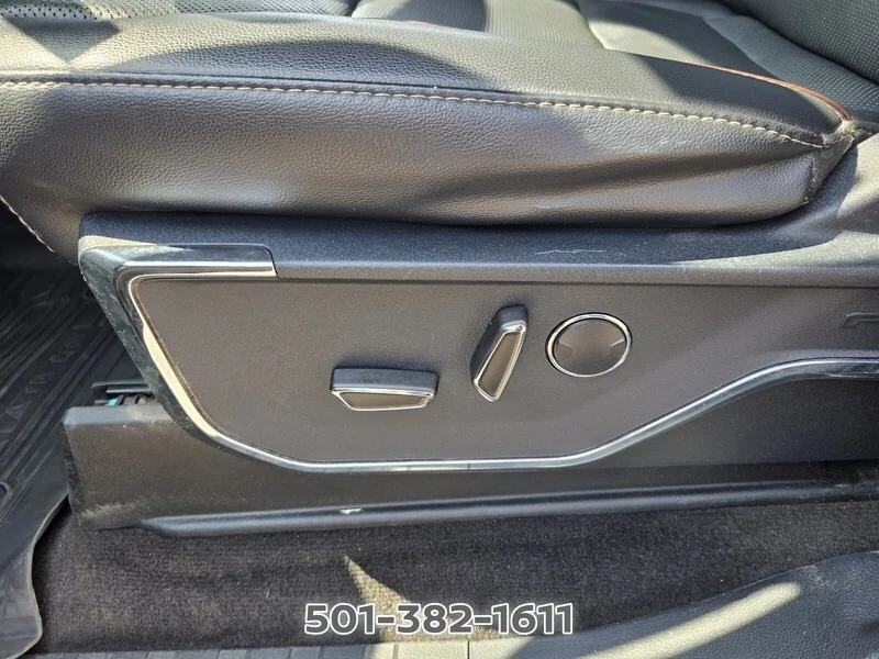 Used 2021 Black Metallic FORD LARIAT 4WD SUPERCREW 5.5