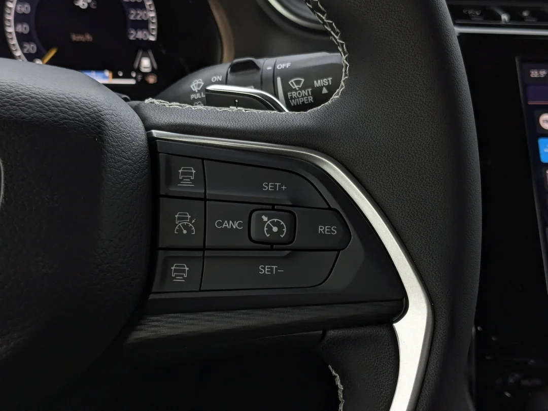 New 2025 Black Jeep Altitude - - 4x4 - Power Sunroof - Power Liftgate - Wireless Charging - 20 Black Wheels & More! image 18