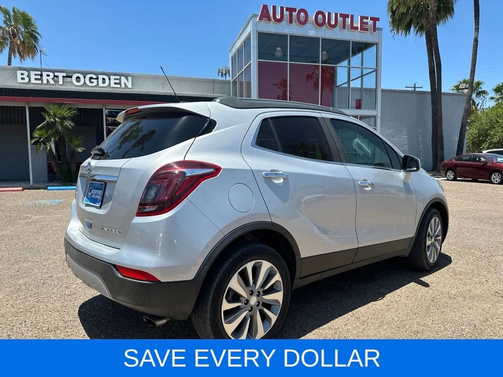 Used 2020 Silver Buick Preferred image 4