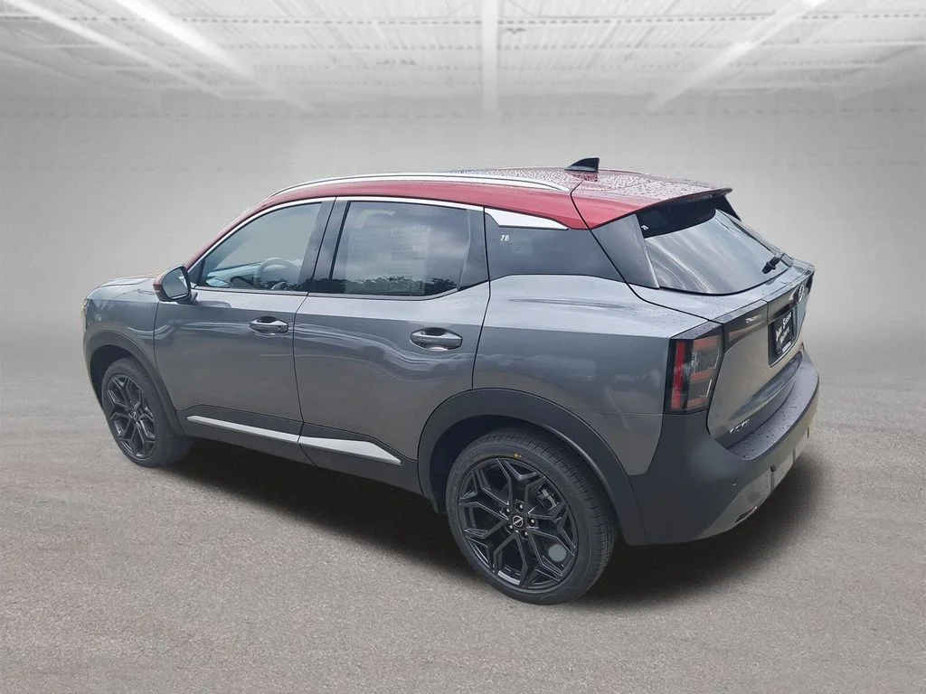 New 2026 Gray Nissan SR image 7