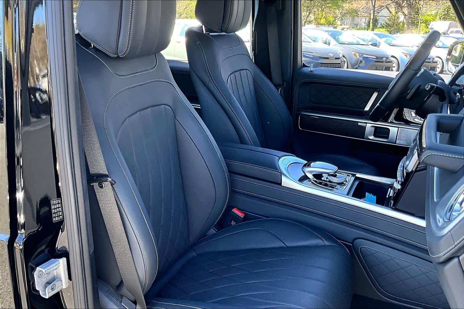 Used 2023 Black Mercedes-Benz G 550 image 9