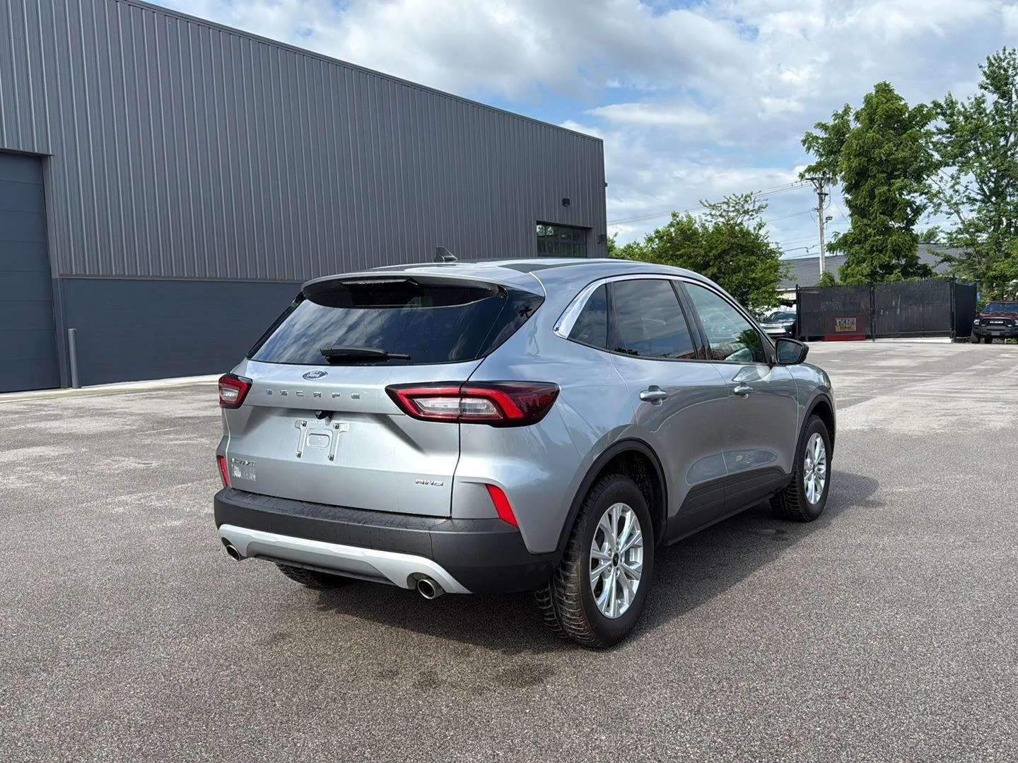 Used 2024 Iconic Silver Ford Active image 3