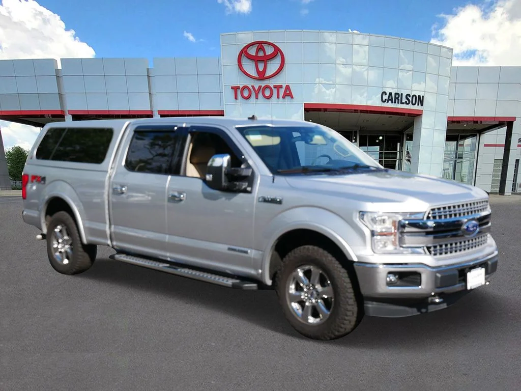Used 2019 Silver Ford Lariat image 2