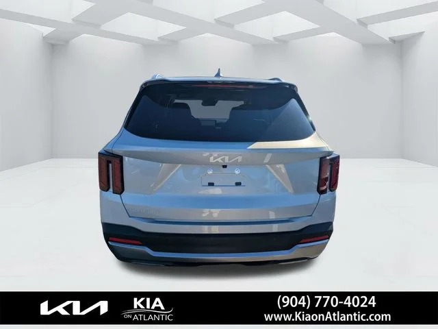 New 2026 Ivory Silver Kia S image 4