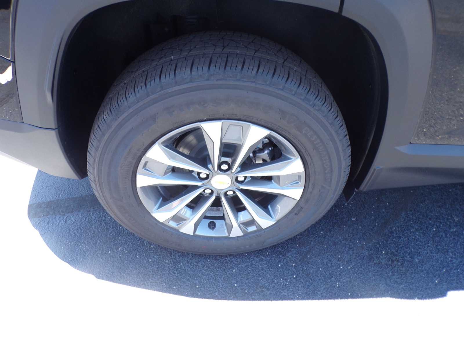 2026 Chevrolet Equinox LT - Photo 20