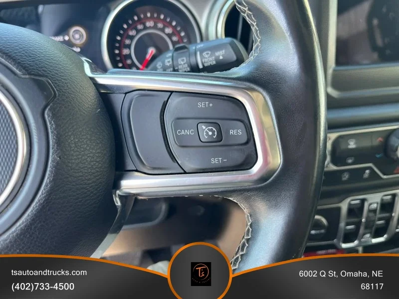 Used 2018 Black Jeep All New Rubicon Sport Utility 4D image 18
