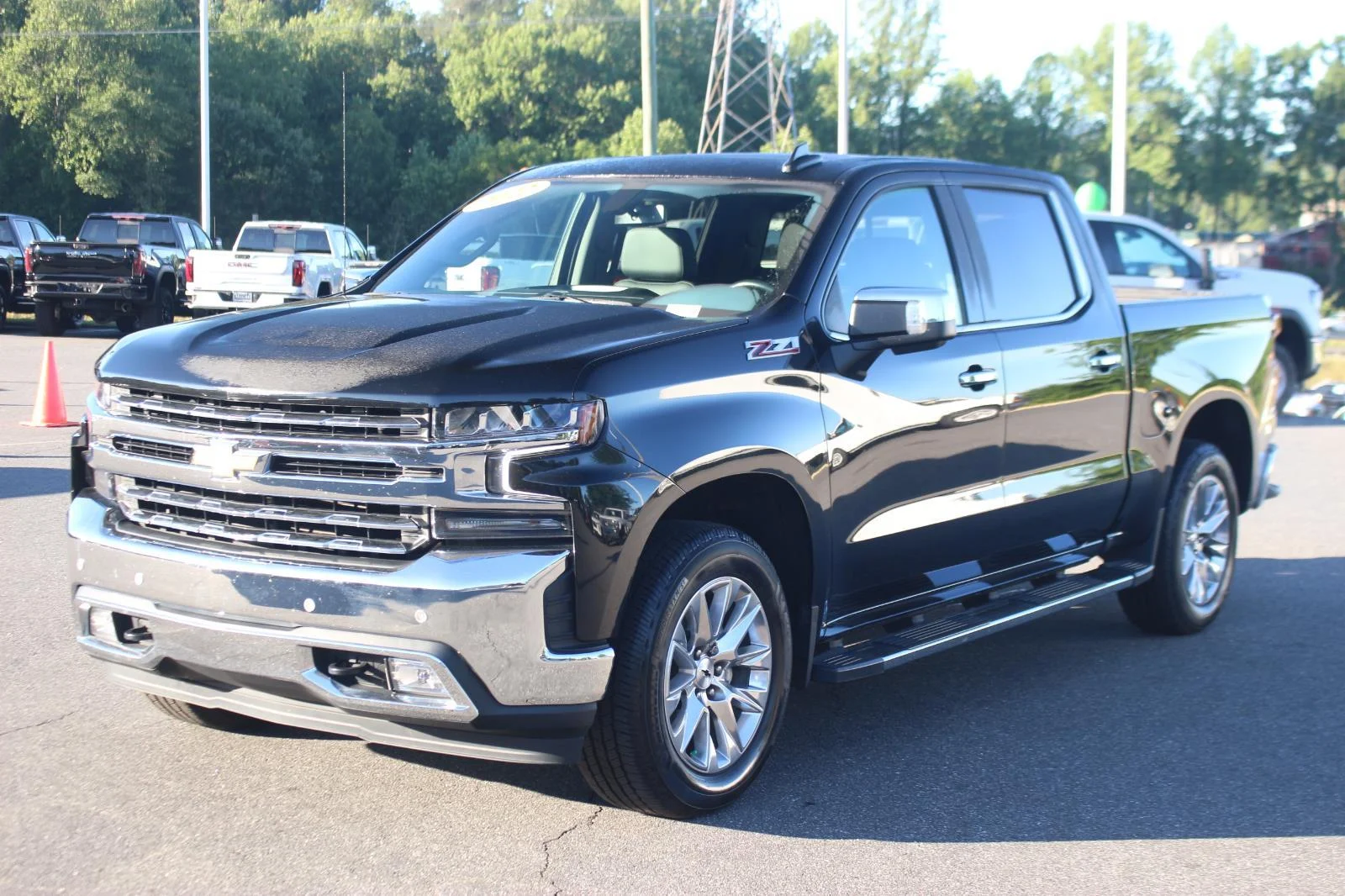 Used 2022 Black Chevrolet LTZ image 3