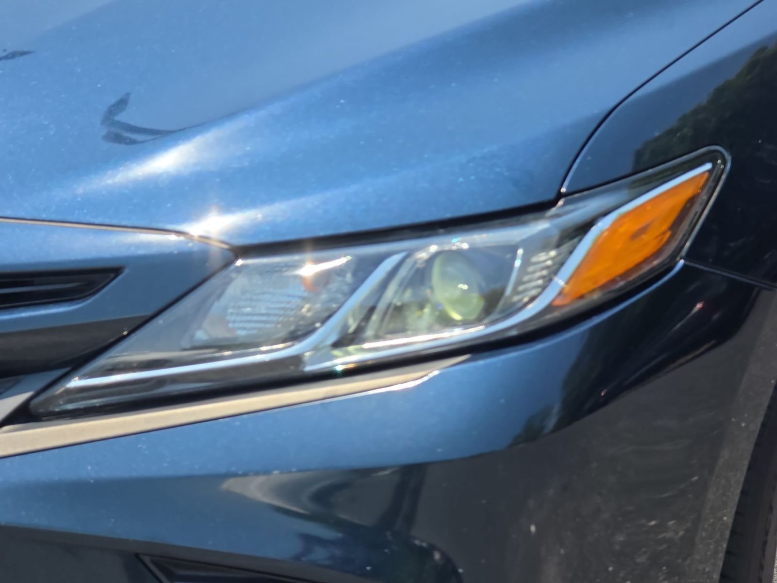 Used 2018 Blue Toyota SE image 29