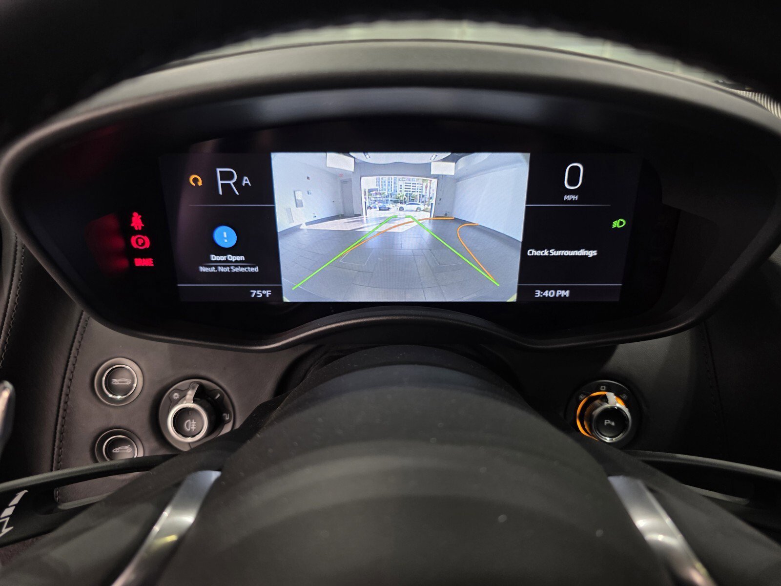 Used 2022 Flux Green McLaren  image 13