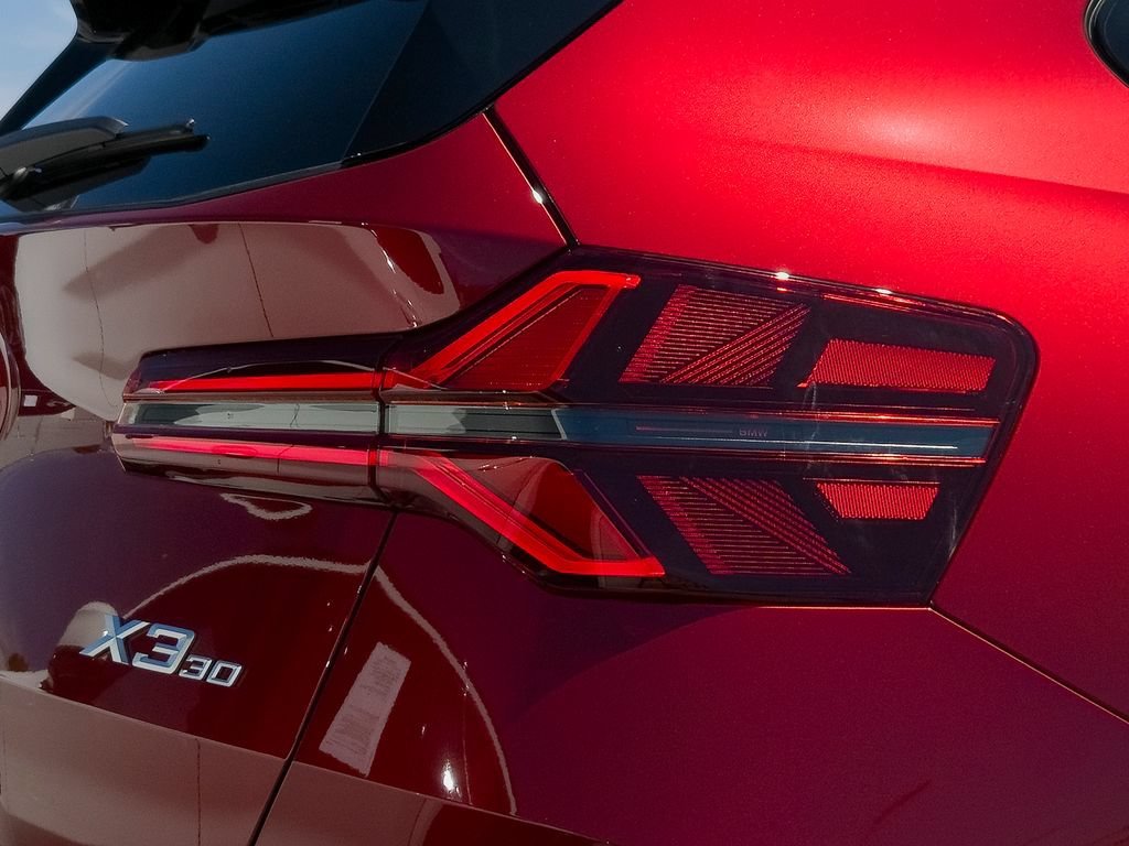 New 2026 Vegas Red Metallic BMW 30 xDrive image 4