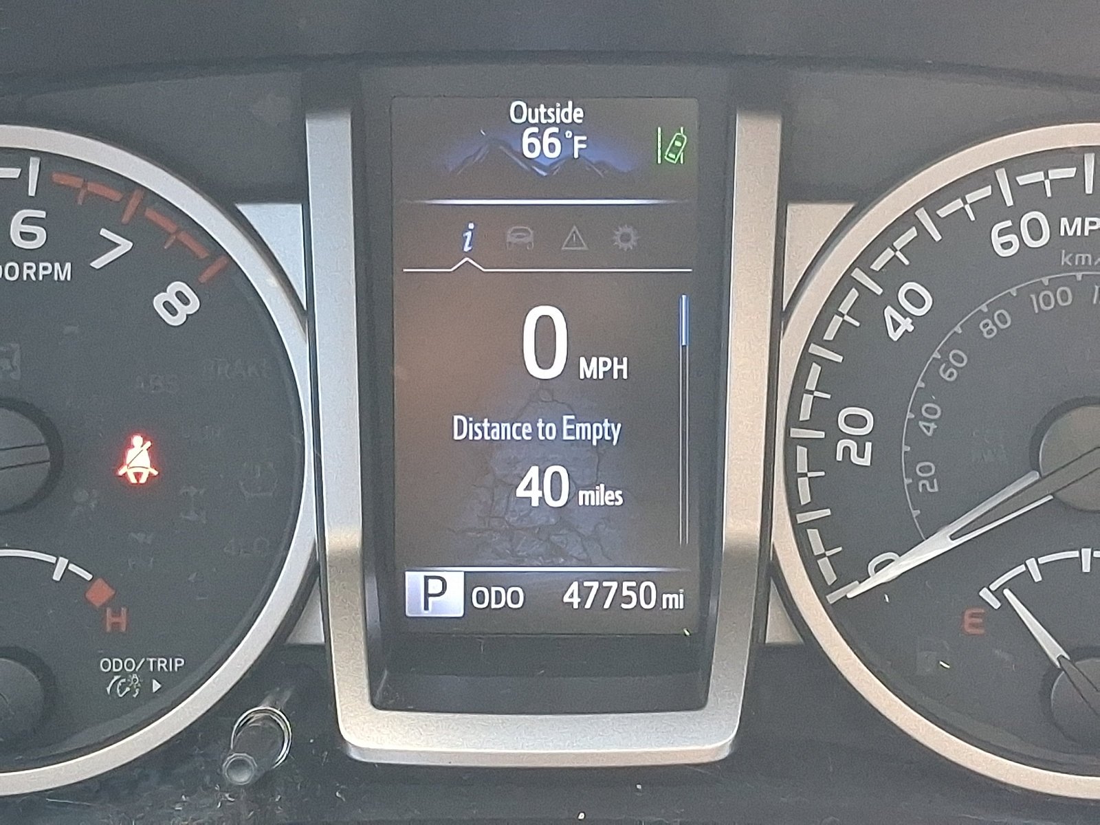 Used 2020 White Toyota SR5 V6 image 20