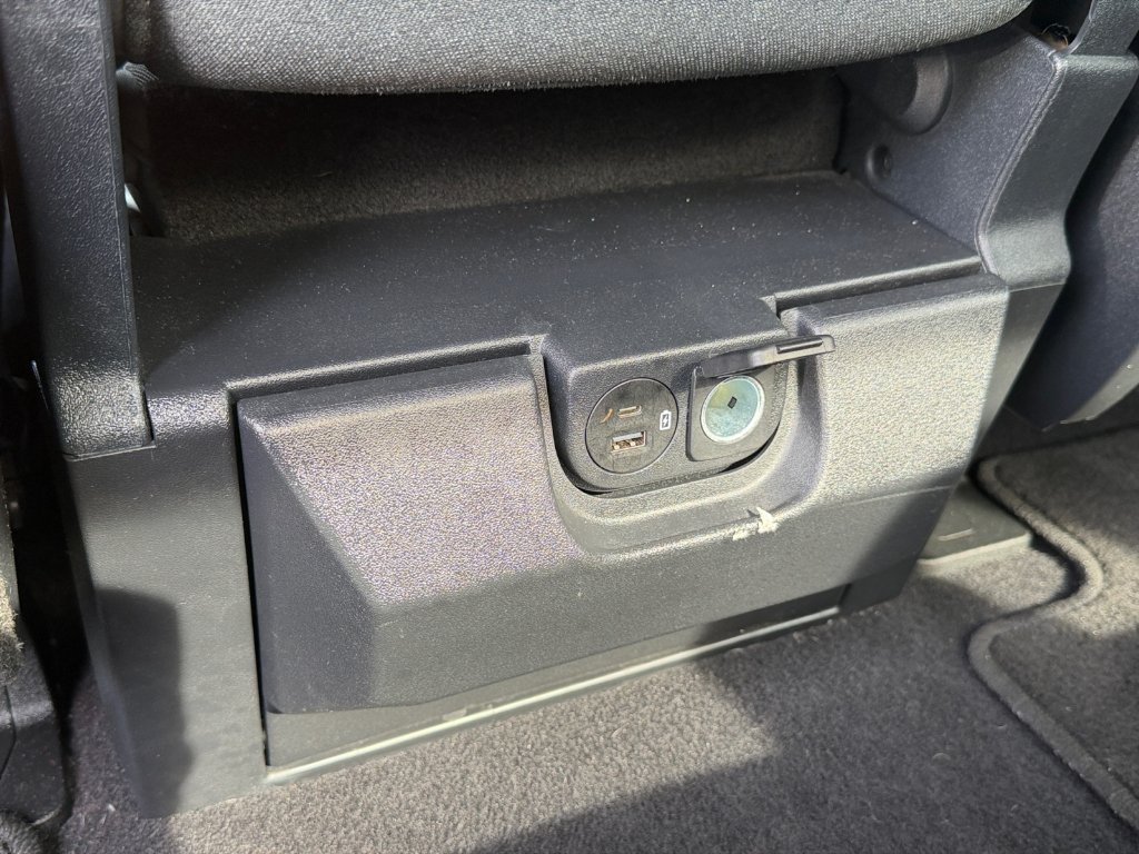 Used 2023 Oxford White Ford XLT image 15