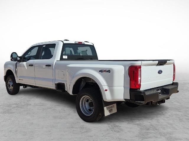 New 2026 Oxford White Ford F-350® XL image 32