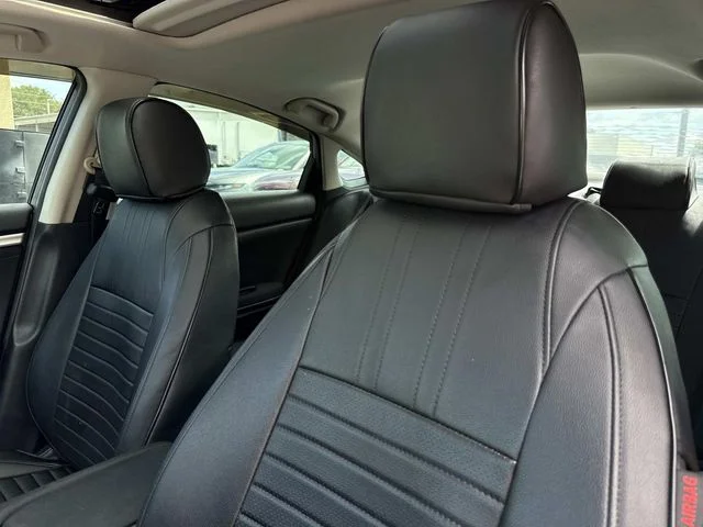 Used 2017  Honda EX-T image 25