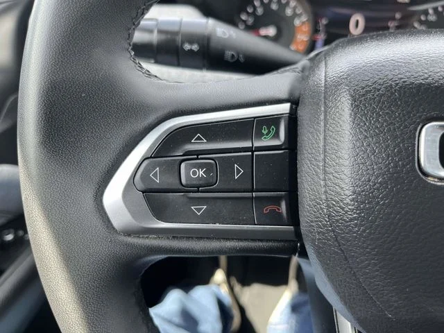 Certified Used 2024 Silver Zynith Jeep Latitude image 18