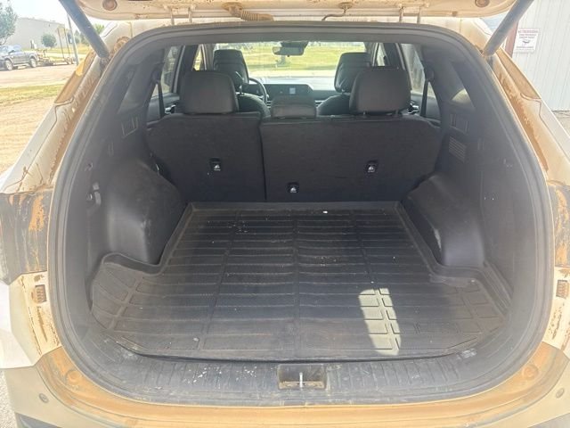Used 2026 White Kia X-Line image 18