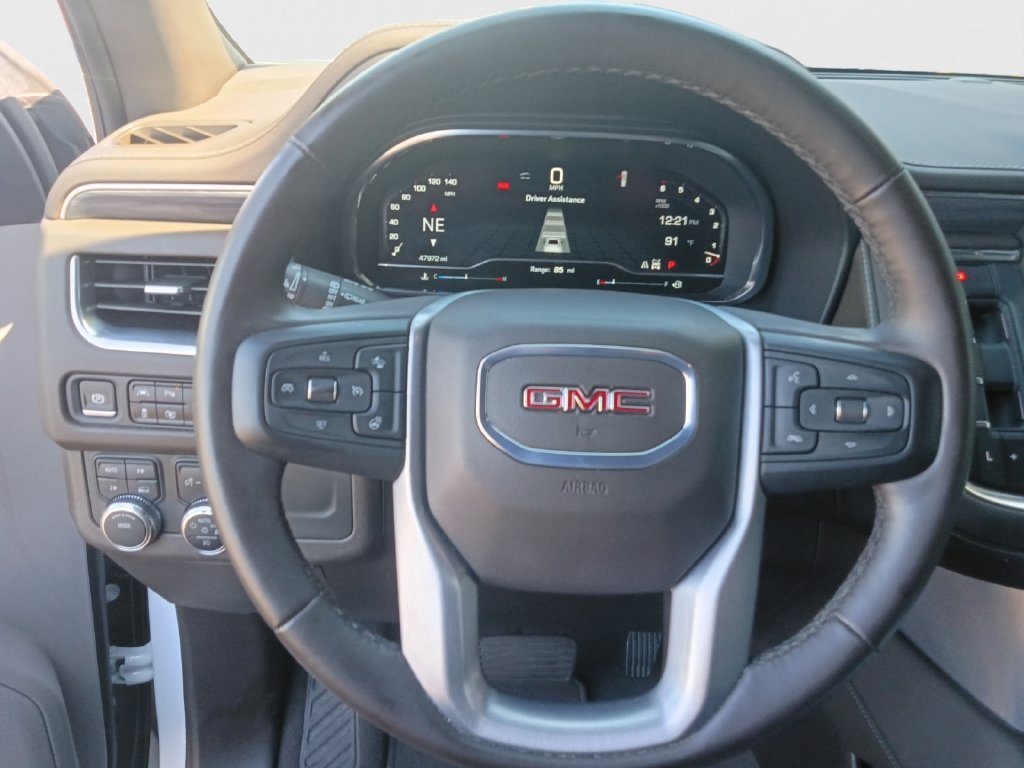 Used 2024 White GMC SLT image 17