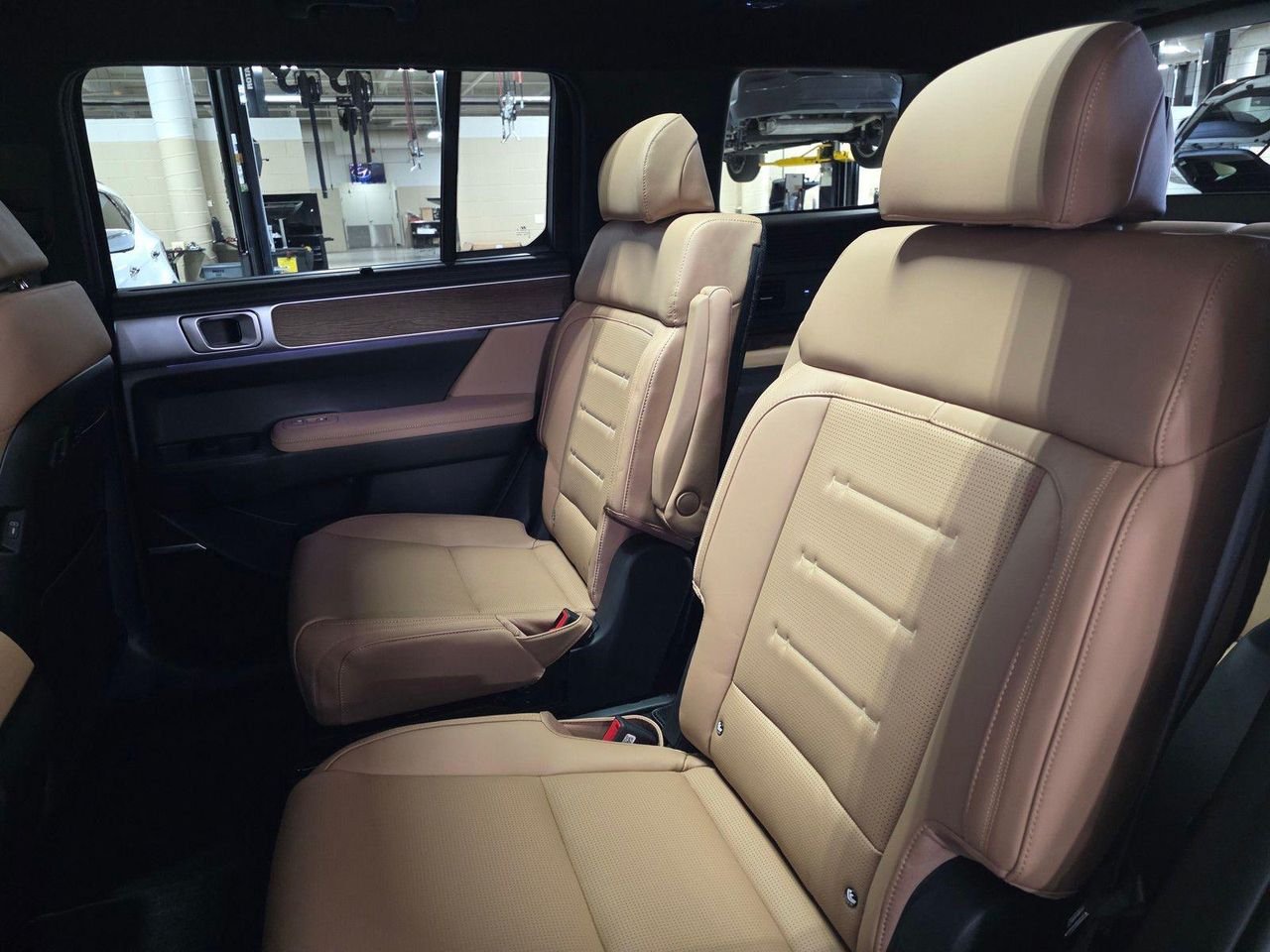 New 2026 Ecotronic Gray Matte Hyundai Calligraphy AWD image 15