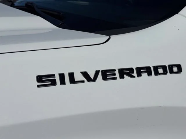 Certified Used 2022 SUMMIT WHITE Chevrolet RST image 13