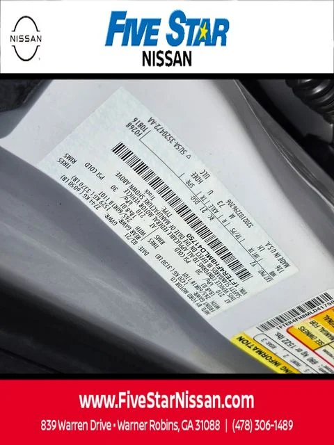 Used 2021 White Ford XL image 18