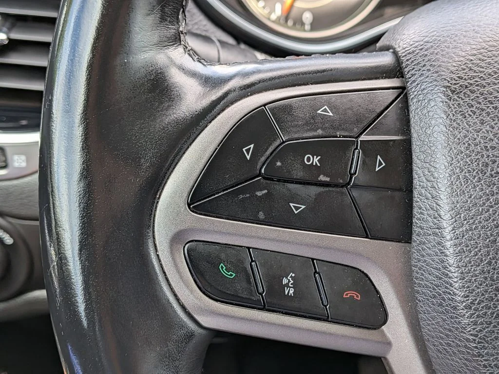 Used 2019 Red Jeep Limited image 16
