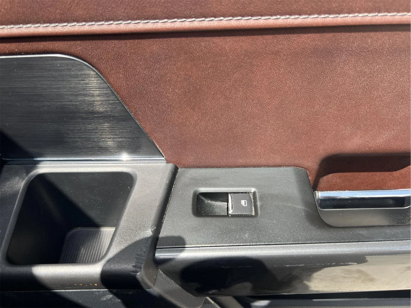 Used 2022 Agate Black Ford LARIAT image 14