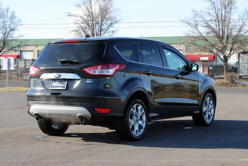 Used 2013 Tuxedo Black Ford SEL image 6