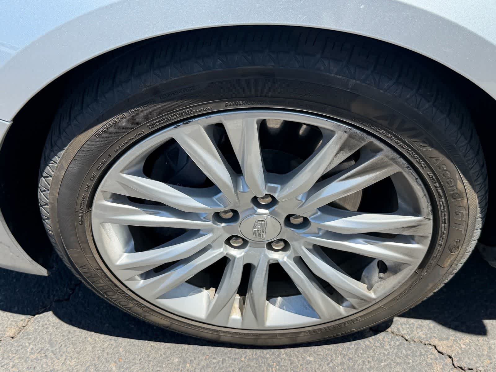 Used 2019 Radiant Silver Metallic Cadillac Luxury image 6