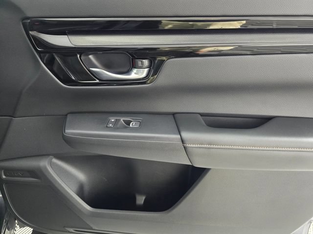 2025 Honda CR-V Sport Touring - Photo 40