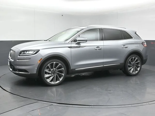 Used 2022 Silver Lincoln Reserve image 4