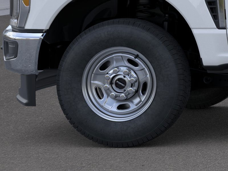 New 2026 Oxford White Ford F-250® XL image 19