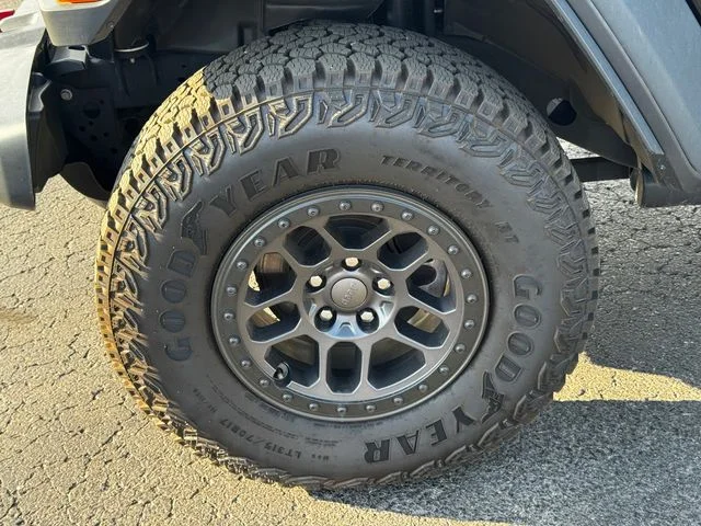 Used 2022 Black Jeep Unlimited Rubicon image 10