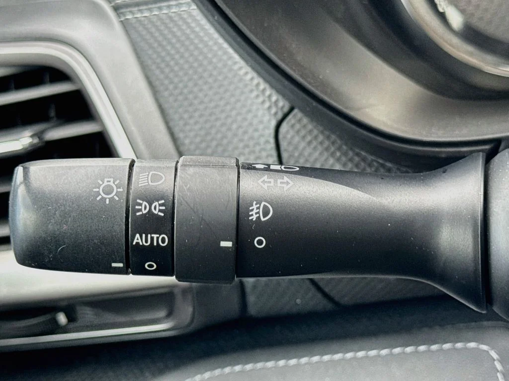 Used 2020 Blue Subaru Touring image 12