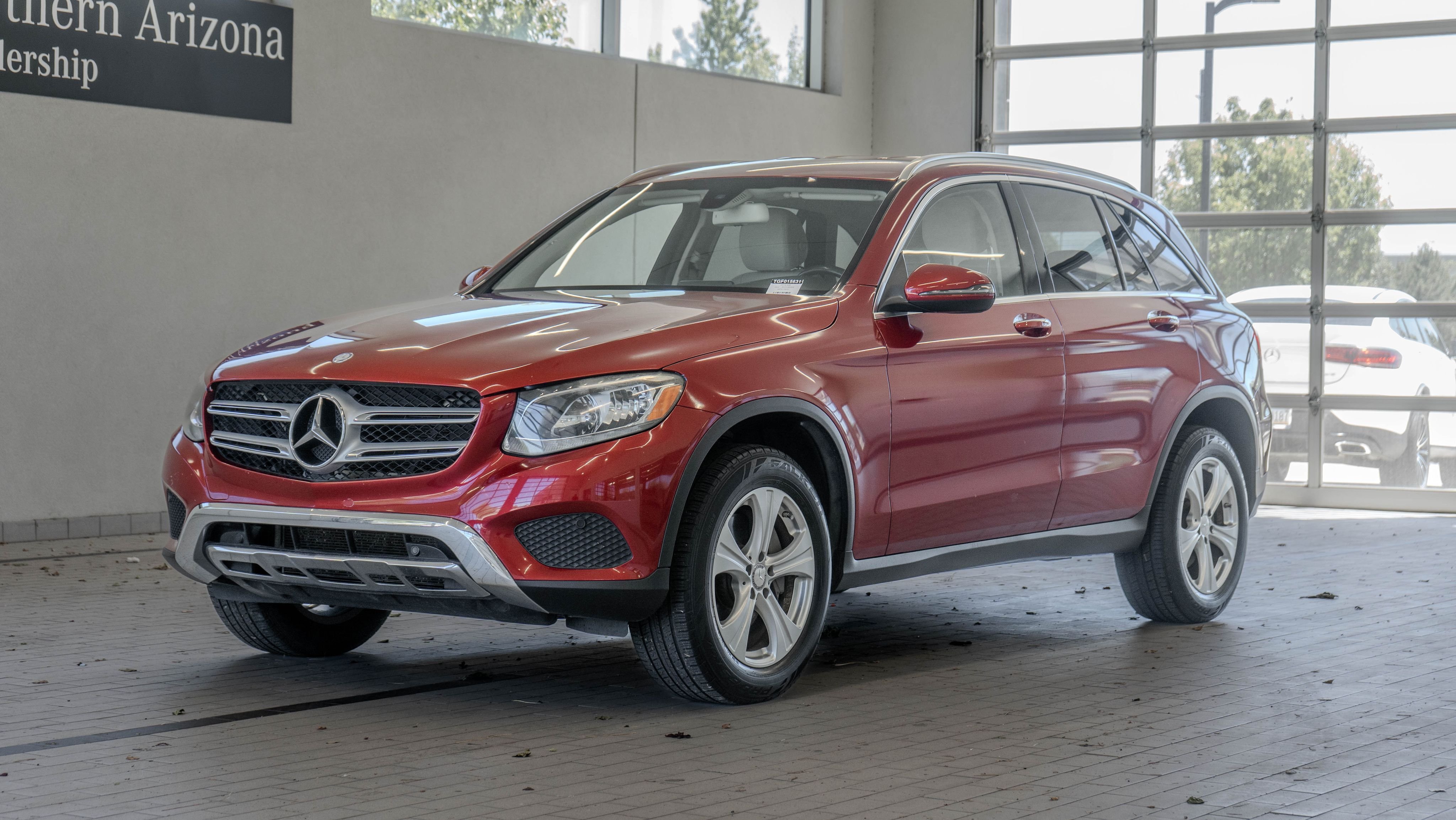 Used 2016 Red Mercedes-Benz GLC 300 image 12