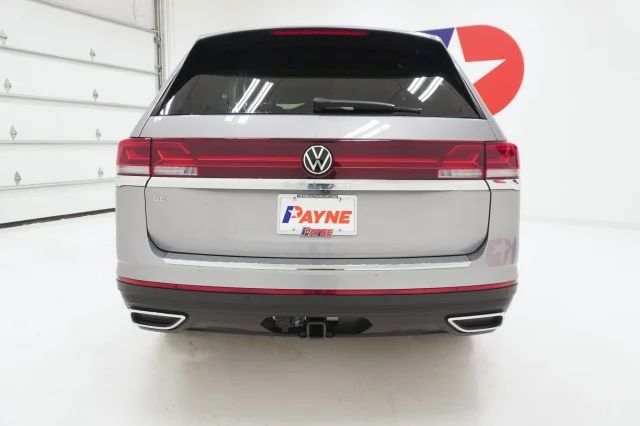 New 2026 Silver Mist Metallic Volkswagen 2.0T SE w/Technology image 6